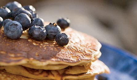 Backpacker_Magazine_Blueberry_Pancakes