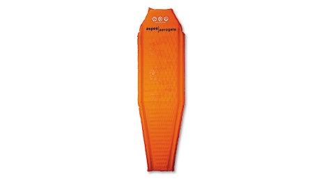 BP0308 PacOutAOAeroMtnReg Bysethhughes Bysethhughescom.jpg 10434 Backpacker_Magazine_Pacific_Outdoor_AO-Aero_Mtn