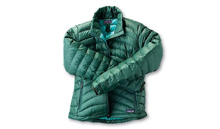 BP0308CLTH PatagDown.jpg 10525 Backpacker_Magazine_Patagonia_Down_Sweater