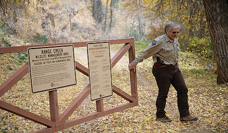 Thetrip7 0508 Adamclark 445x260.jpg 10870 Backpacker_Magazine_The_Land_of_the_Lost