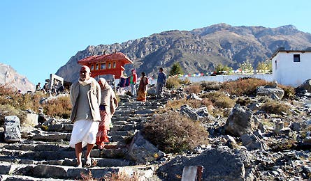 0109_2annapurna2_445x260