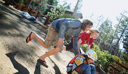 september 09 everest jordan romero 4 445x260