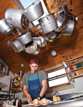 white mountains hute keeper