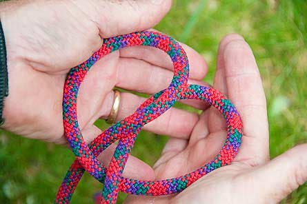 knot slideshow clove hitch 3-445x296