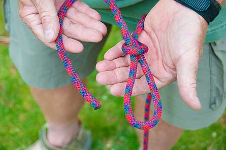 Knot Tying: Tie a Quick Release Overhand Knot