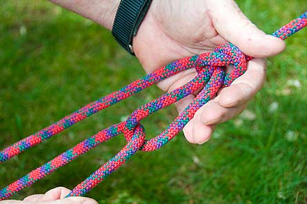 How to Tie the Trucker's Hitch Knot (Lorry Hitch)