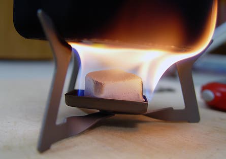 Gear Slideshow Survival Stove 3 445x260 26220 gear slideshow survival stove 3 445x260