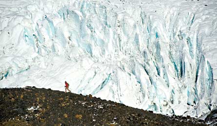 Raven Glacier near Crow Pass (Hage Photo)