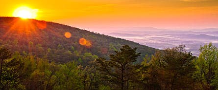 ShenandoahSunrise 445x185 30615 ShenandoahSunrise_445x185