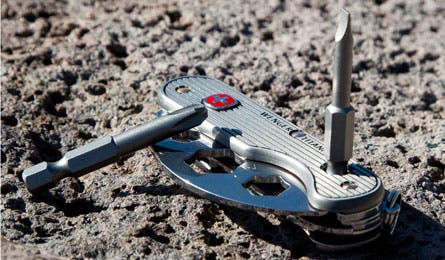 Ueli Wenger Knife 445x260 31319 Ueli wenger knife 445x260