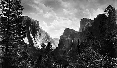 Ansel Yosemite Valley 445x260