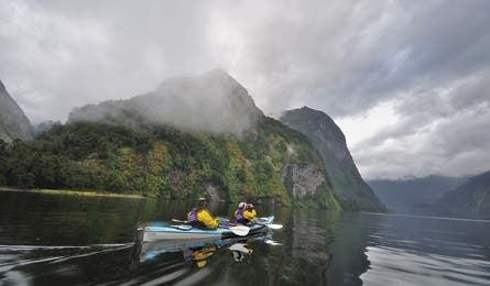 BP0312NZ Lanza DoubtfulSound NZ2-43 Bjk 445x260 32376 Doubtful Sound, South Island (Michael Lanza)