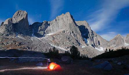 BP0512CAMP TandemWelty CirqueTowers 37455 BP0512CAMP_TandemWelty_CirqueTowers