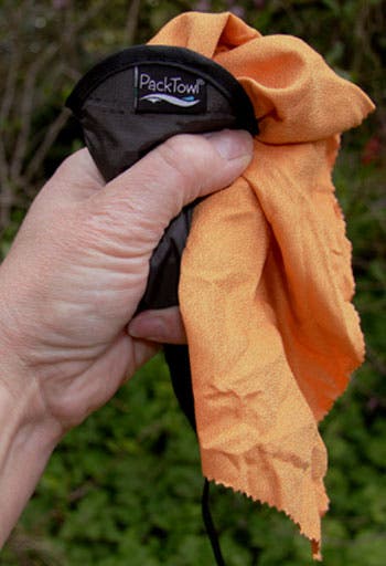 Slideshow 10under10 Packtowl445 37318 slideshow_10under10_packtowl445