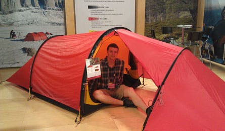 Hilleberg-gerben 445x260 38174 Gerben likes how he has room to stretch out in the Hilleberg Anjan 3 tent