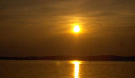 Sunset 445x260 76322 Use the sun's position to estimate remaining daylight. (James Senter)