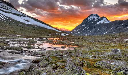 JAN13NOR Vegard SunSet 445X260 76532 JAN13NOR_Vegard_SunSet_445X260