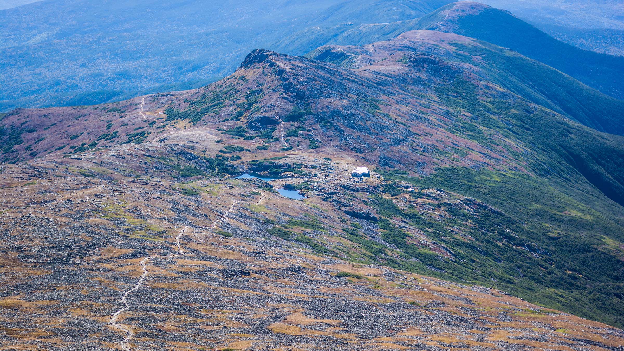 lakes of the clouds hut