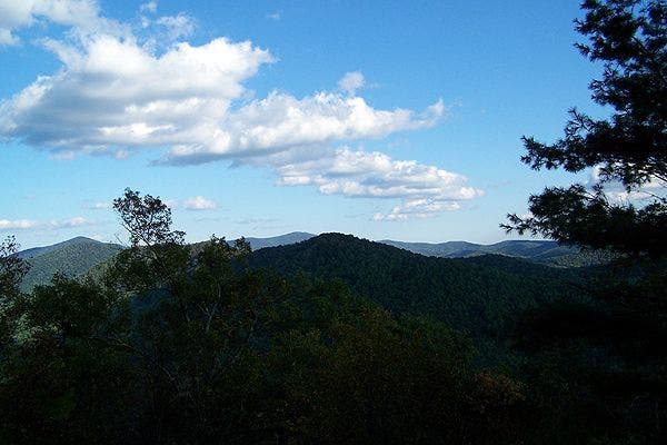 Hiking Duncan Ridge (Section 2A) near Atlanta, GA