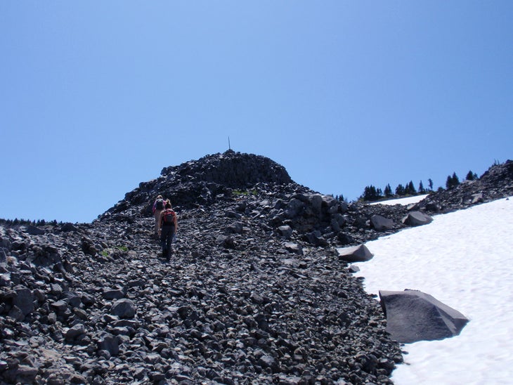 Cairn Trail None