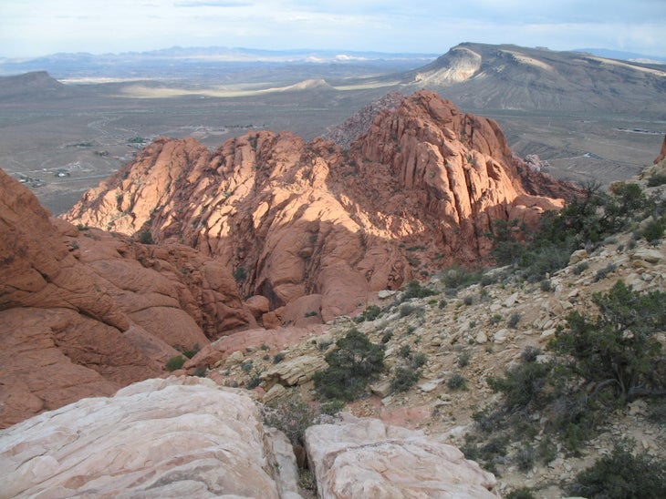 Calico Hills None
