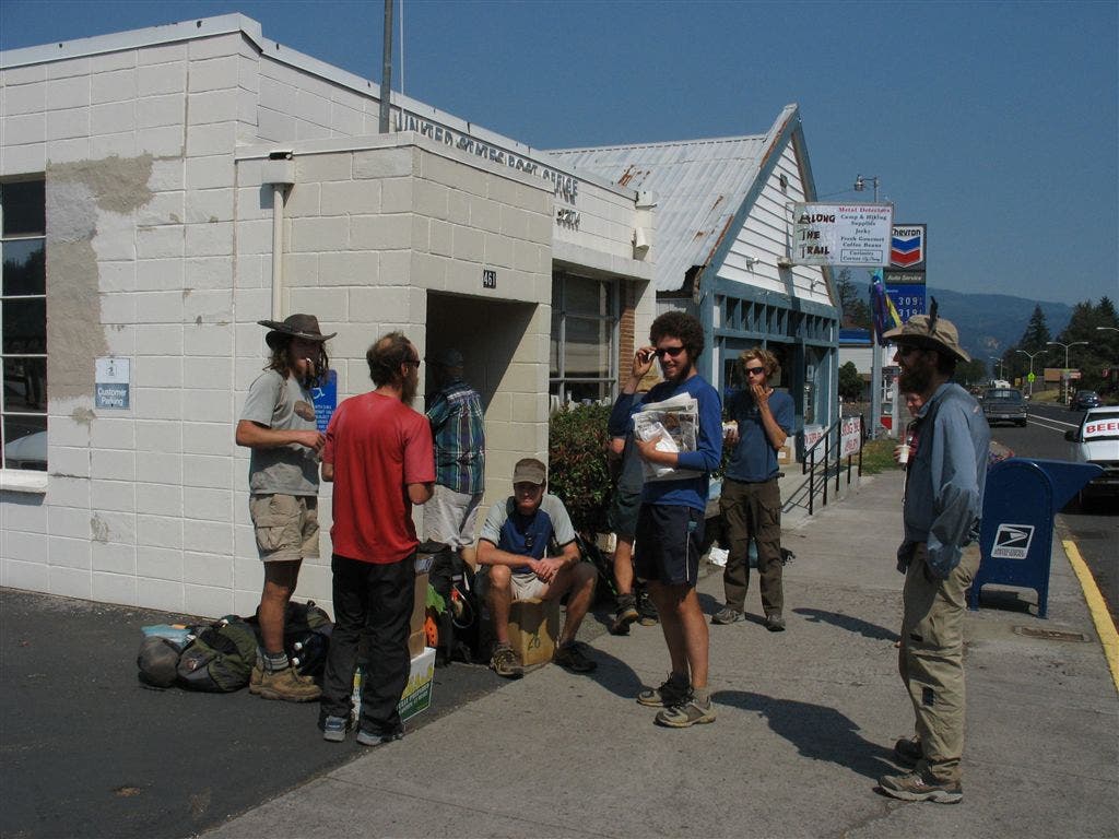 Cascade Lock Post Office None