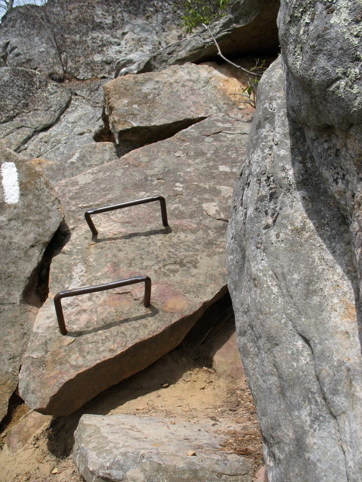 Alioth and Dragons Tooth via Domingo Baca Trail