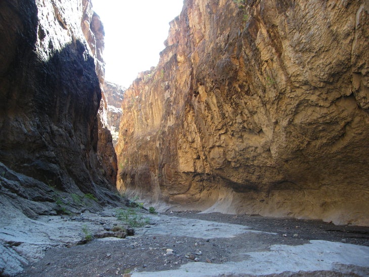 Closed Canyon None