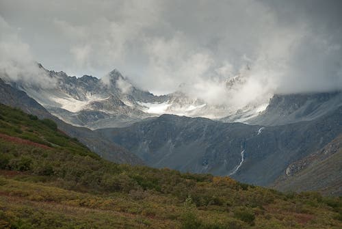 Clouds loom over the Talkeetnas None