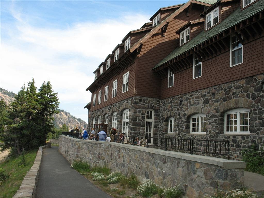 Crater Lake Lodge None