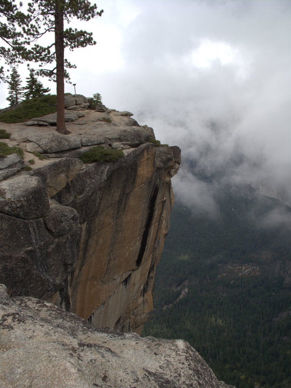 Crocker Point: Overhang None