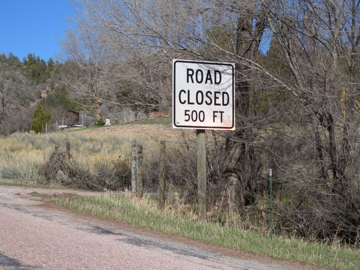 Dead End None