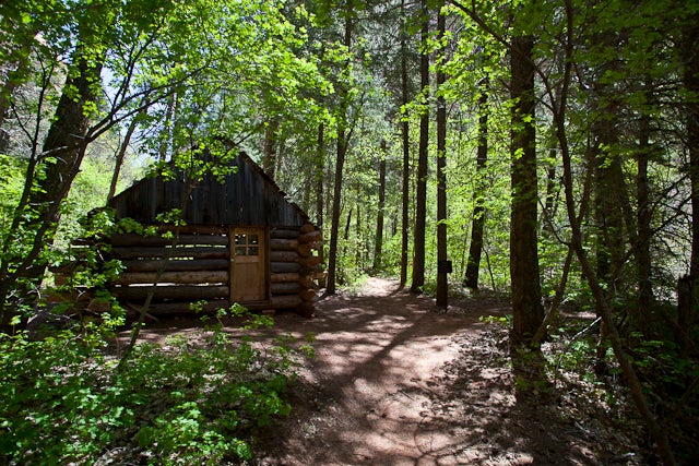 Fife Cabin None