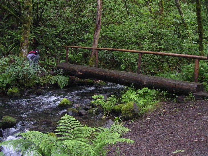 Footbridge None