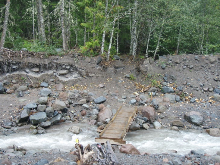 Footbridge over Sandy River None