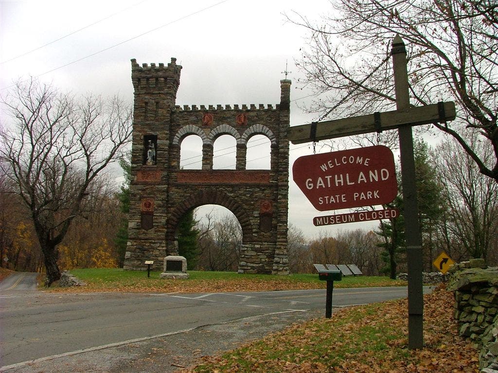 Gathland State Park Sign None