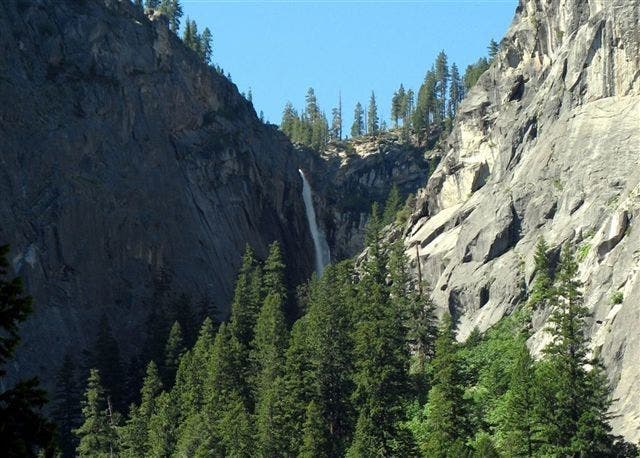 Illilouette Falls None