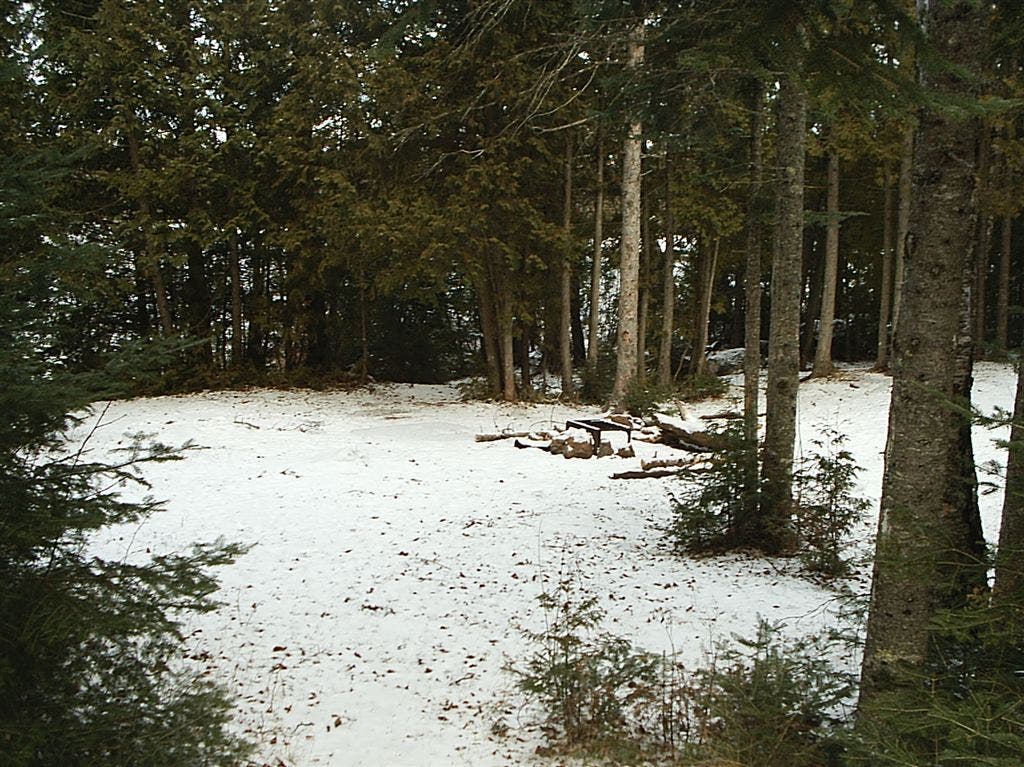 Isabella Campsite None