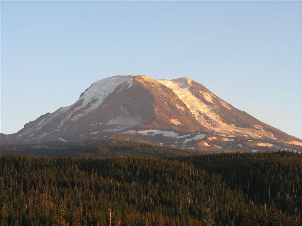 Mount Adams Long View None