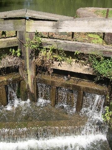 Pennyfield Lock None
