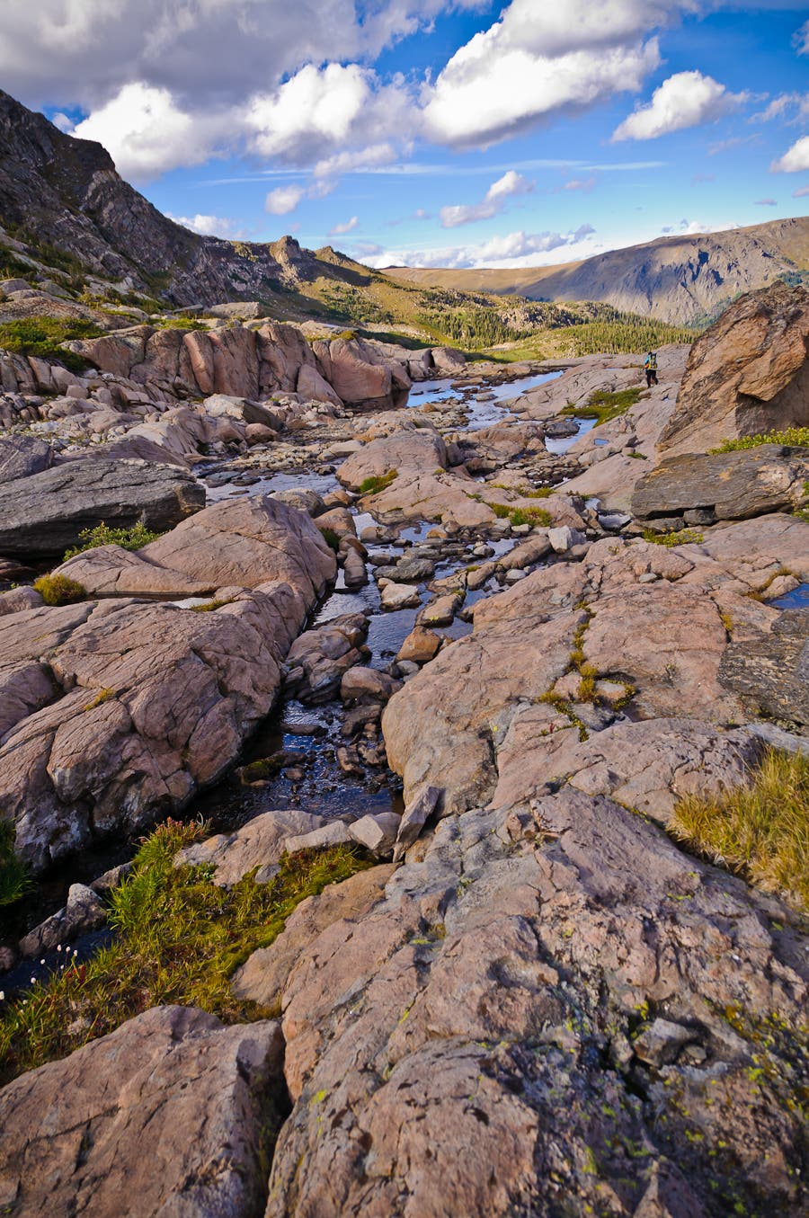 Rock slabs between Inkwell and Arrowhead Lakes None