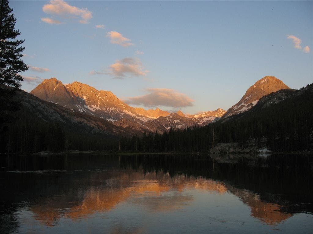 Sierra Alpenglow None