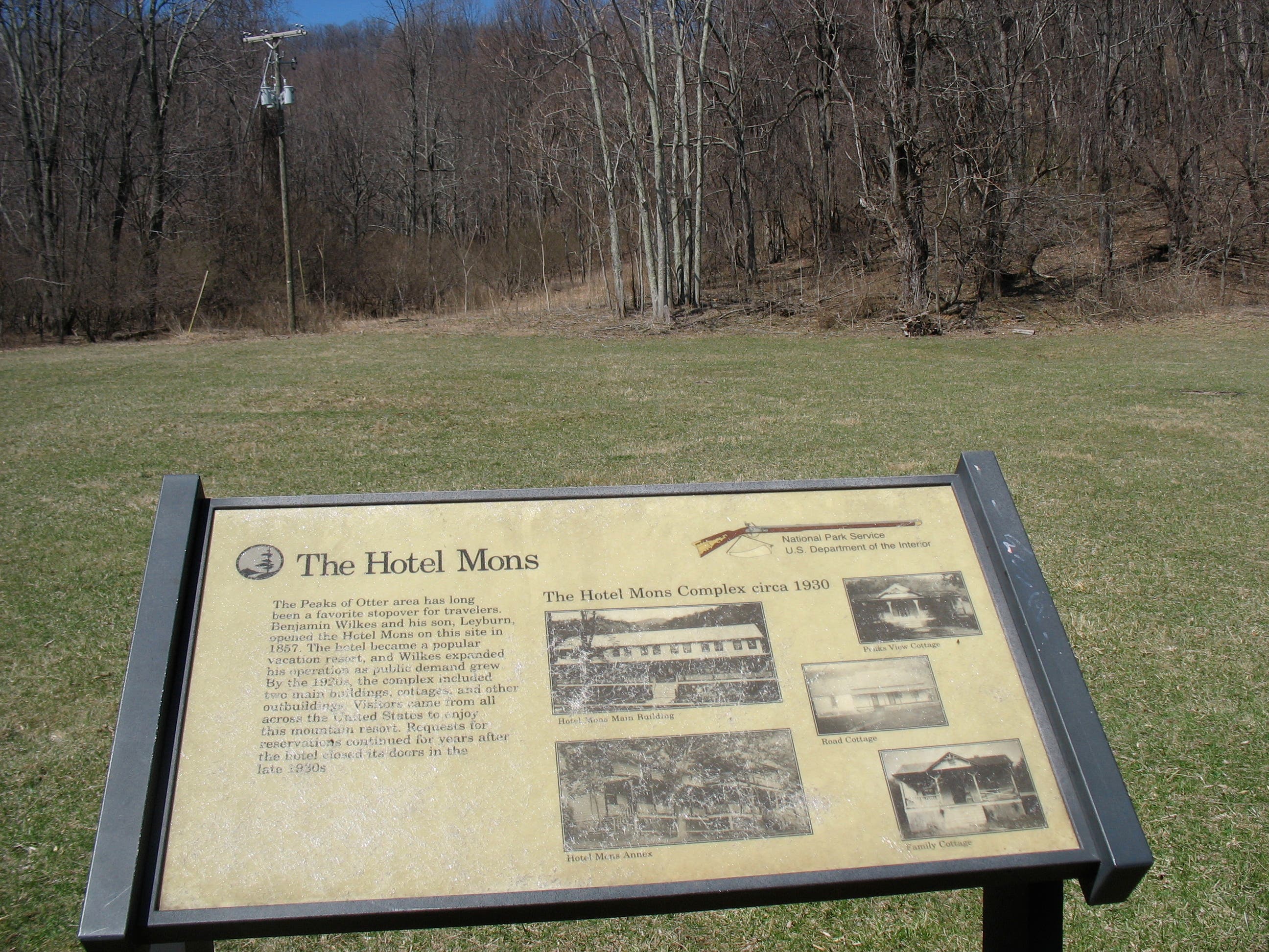 Site of the Hotel Mons None