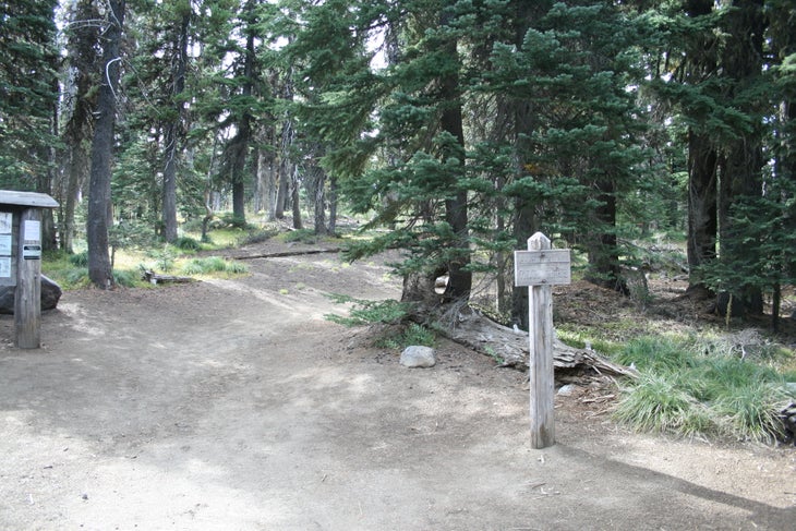 South Spur Trailhead None
