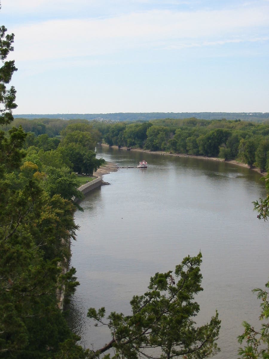 Starved Rock Overlook None