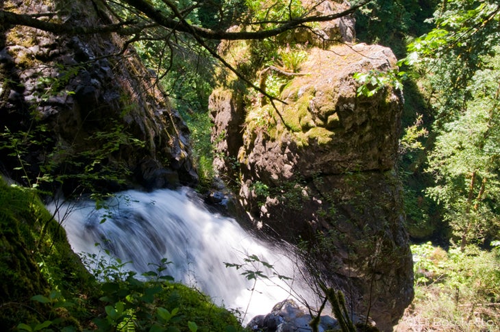 Stassel Falls None