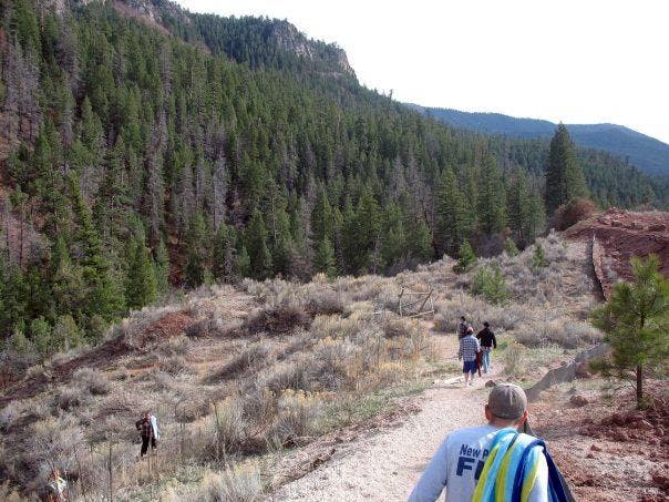 Trail to Spence Hot Springs None