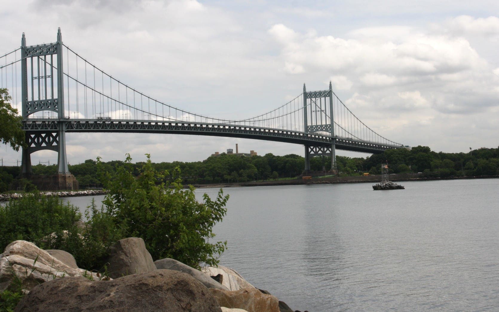 Triborough Bridge None