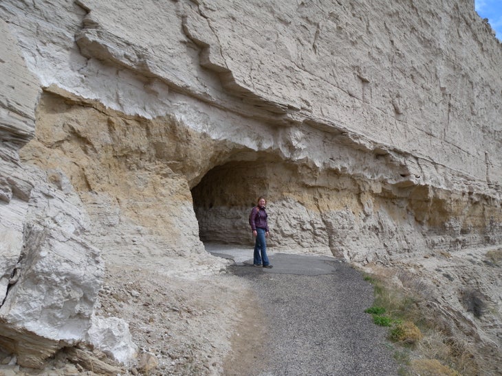 Tunnel None