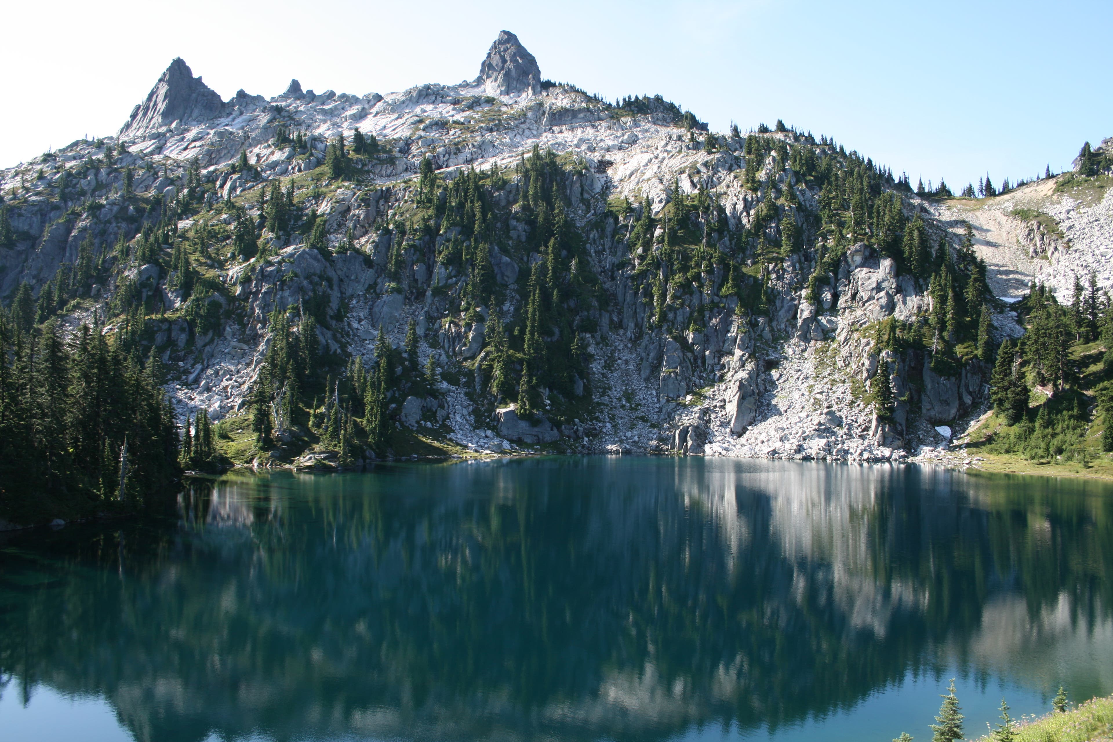 Upper Doelle Lake None